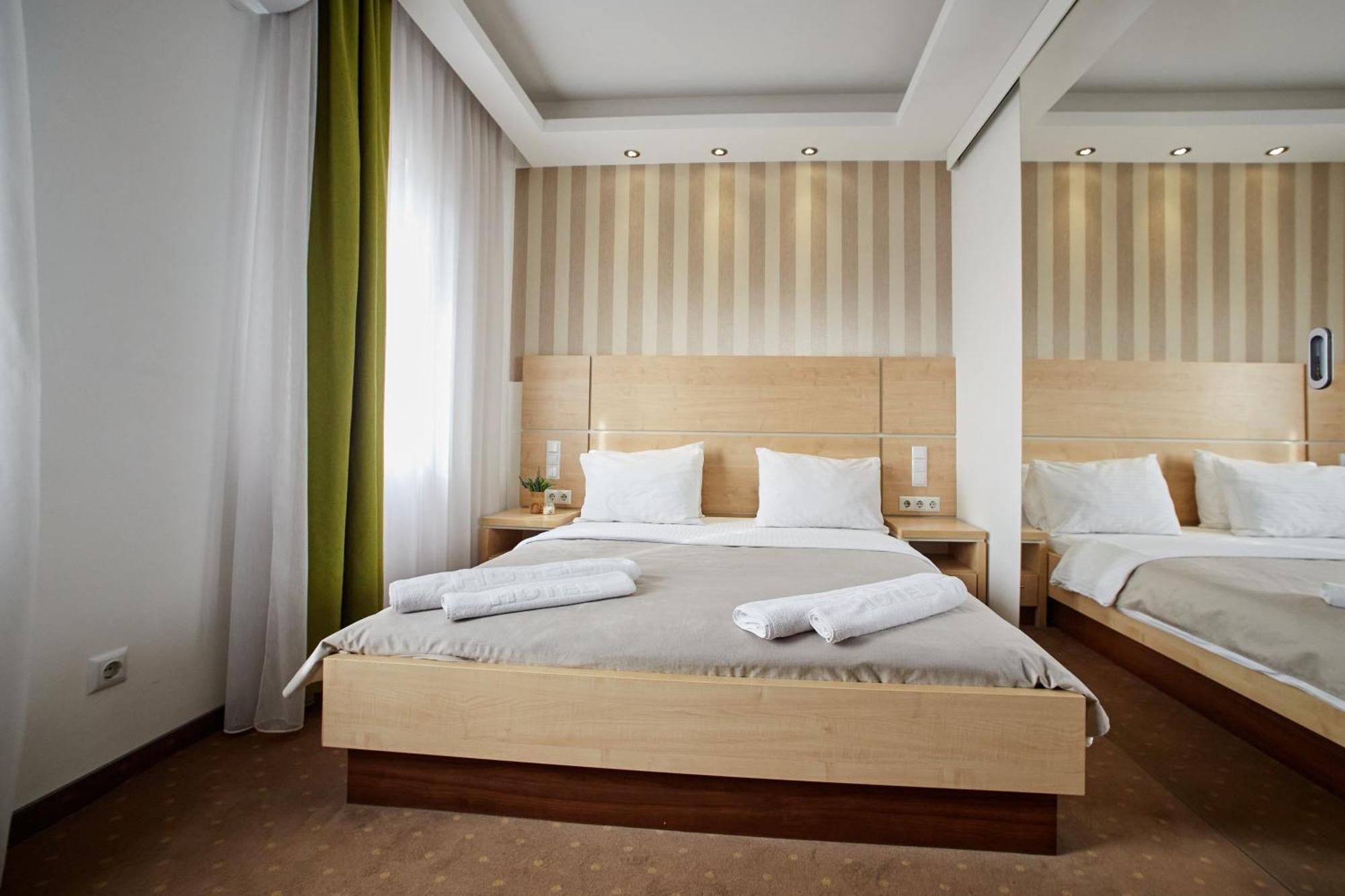 Laurus Motel Airport Tuzla Zivinice Luaran gambar